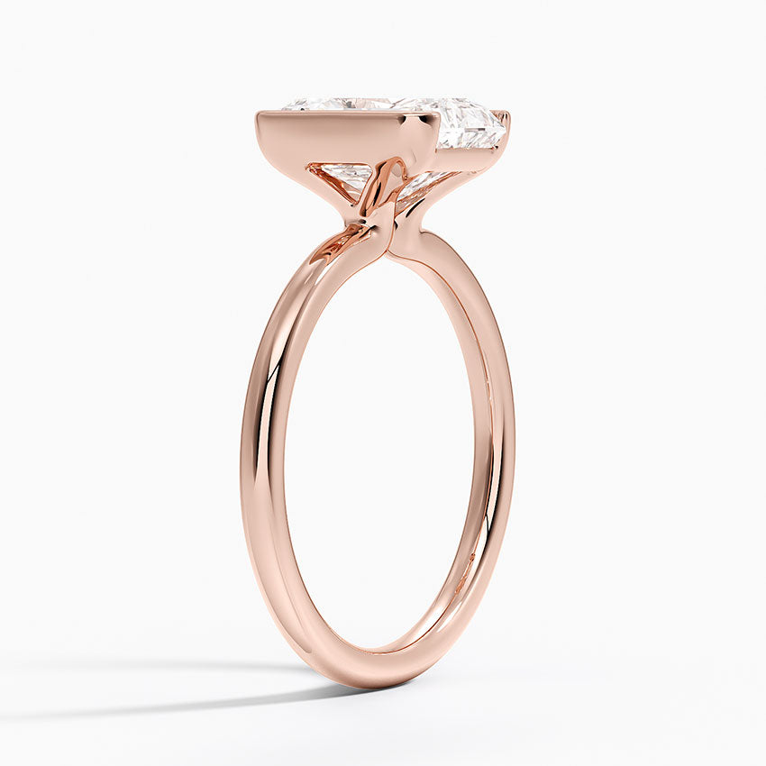 Каблучка з діамантом солітер Annika Semi-Bezel Radiant Cut
