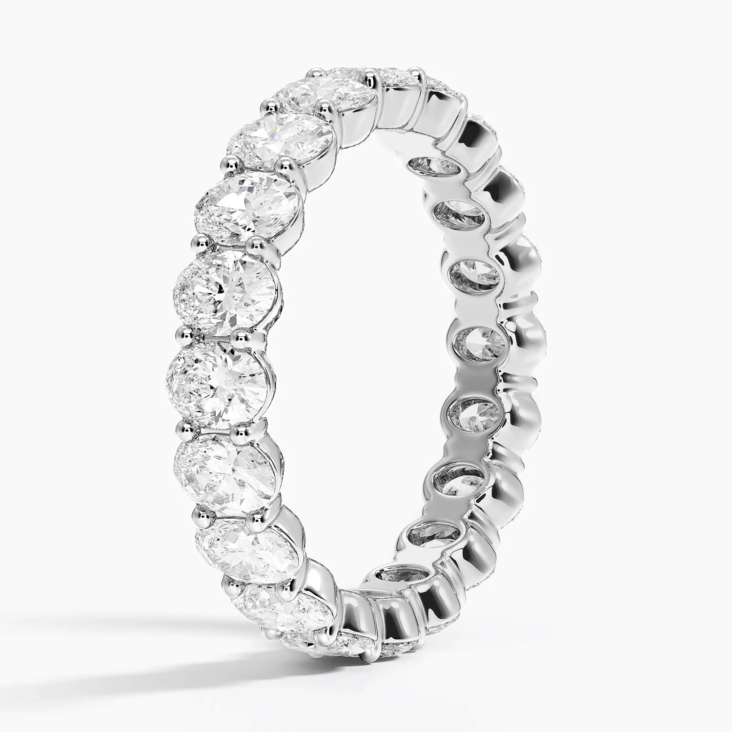 Каблучка з діамантами Eternity Oval Cut