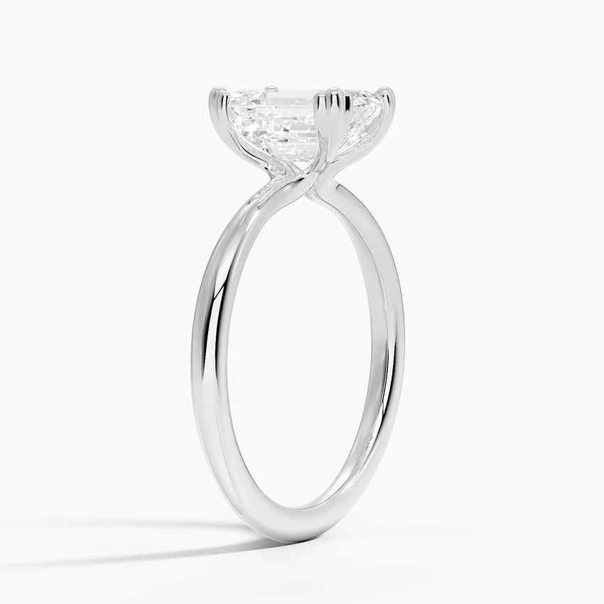 Freesia Emerald Solitaire Ring