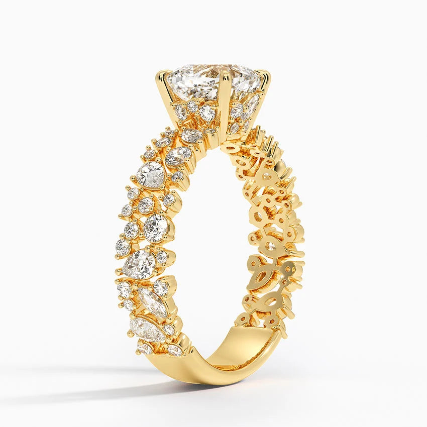 Glacé Diamond Ring