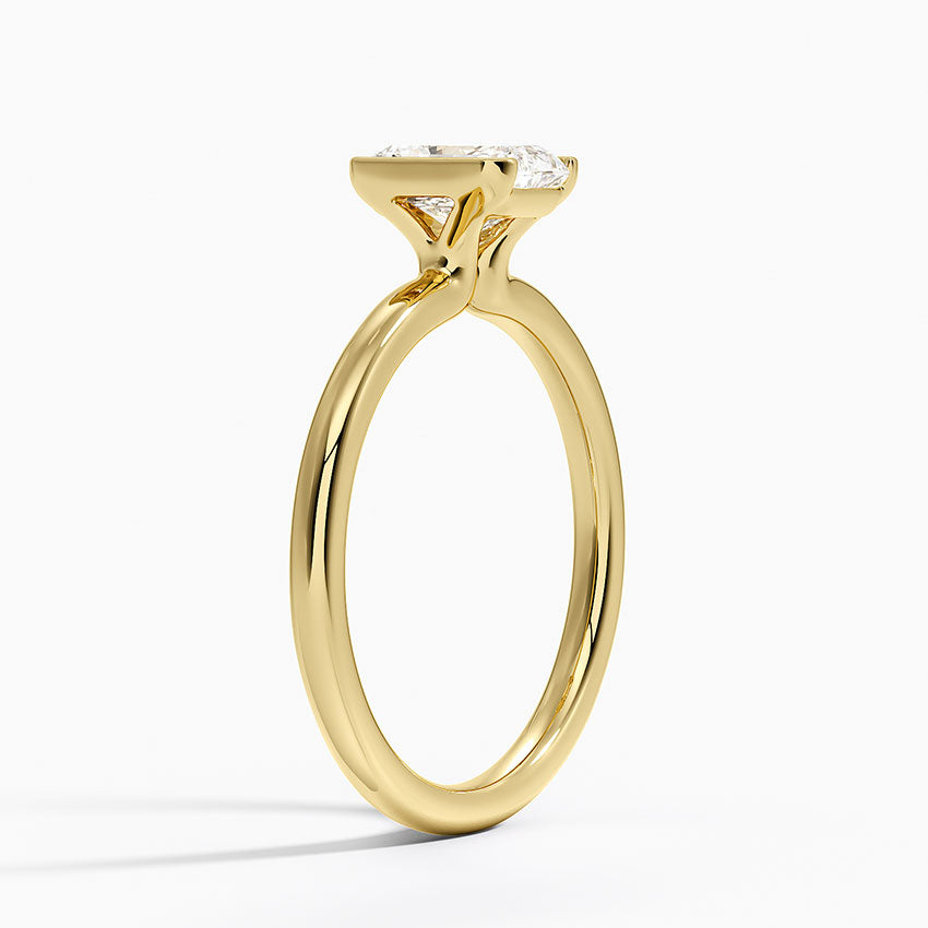 Каблучка з діамантом солітер Annika Semi-Bezel Radiant Cut