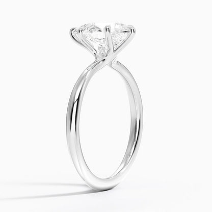 Каблучка з діамантом солітер Freesia Pear Cut