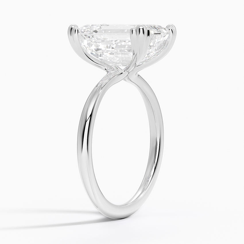 Freesia Emerald Solitaire Ring