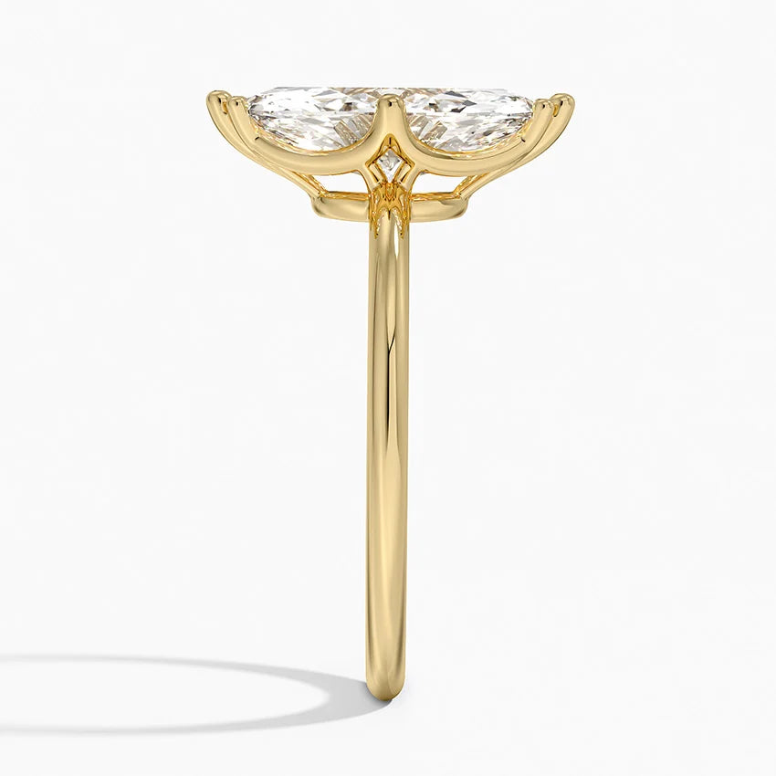 Samara Eight-Prong Solitaire Ring