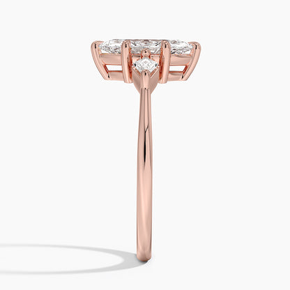 Cometa Three Stone Diamond Ring