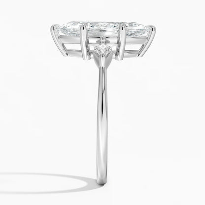 Cometa Three Stone Diamond Ring