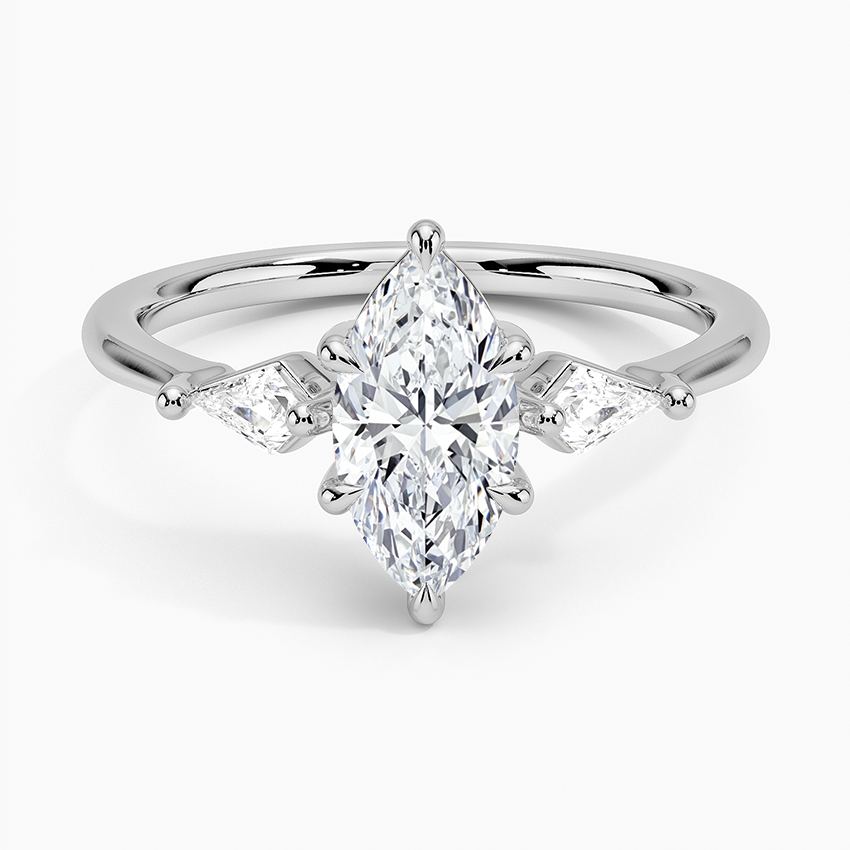 Cometa Three Stone Diamond Ring