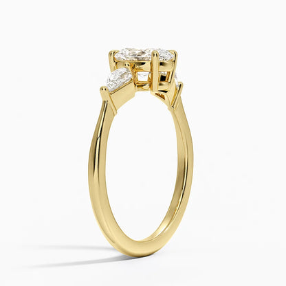 Luxe Cometa Three Stone Diamond Ring