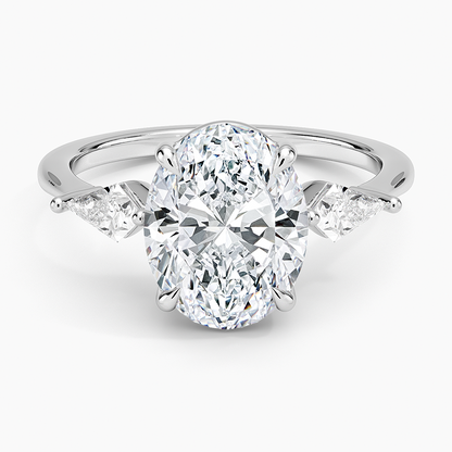 Luxe Cometa Three Stone Diamond Ring