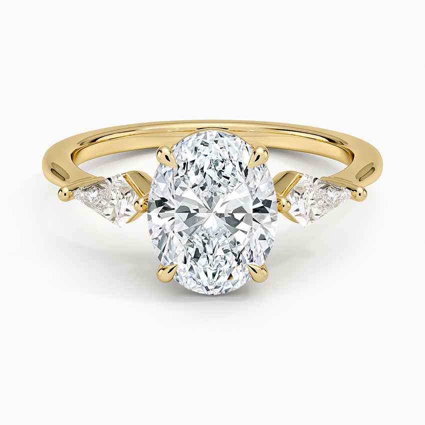 Luxe Cometa Three Stone Diamond Ring
