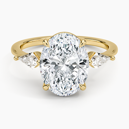 Luxe Cometa Three Stone Diamond Ring