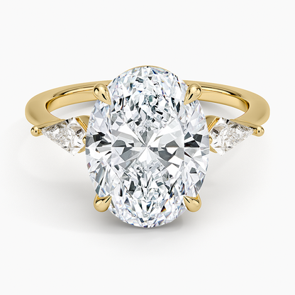 Luxe Cometa Three Stone Diamond Ring