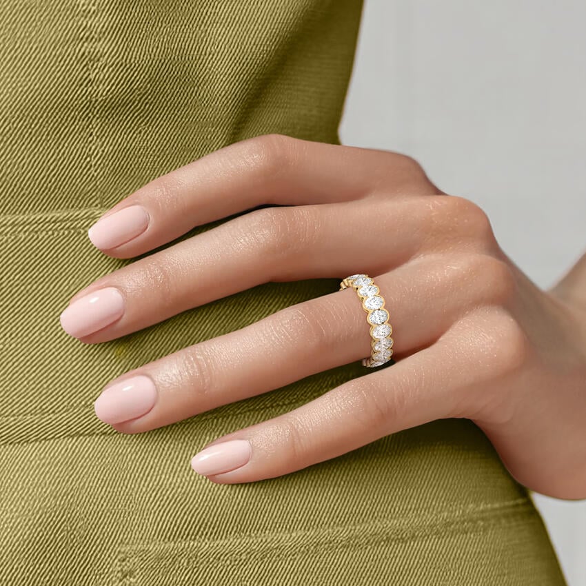 Oval Eternity Diamond Semi-Bezel Ring