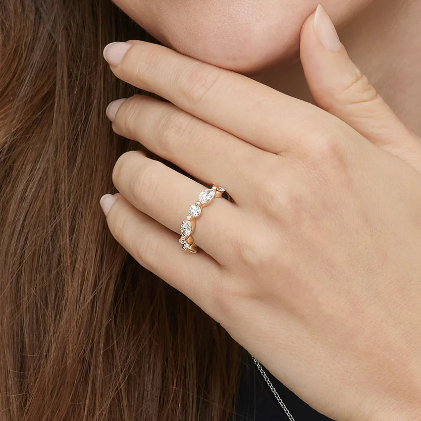 Grand Versailles Diamond Ring