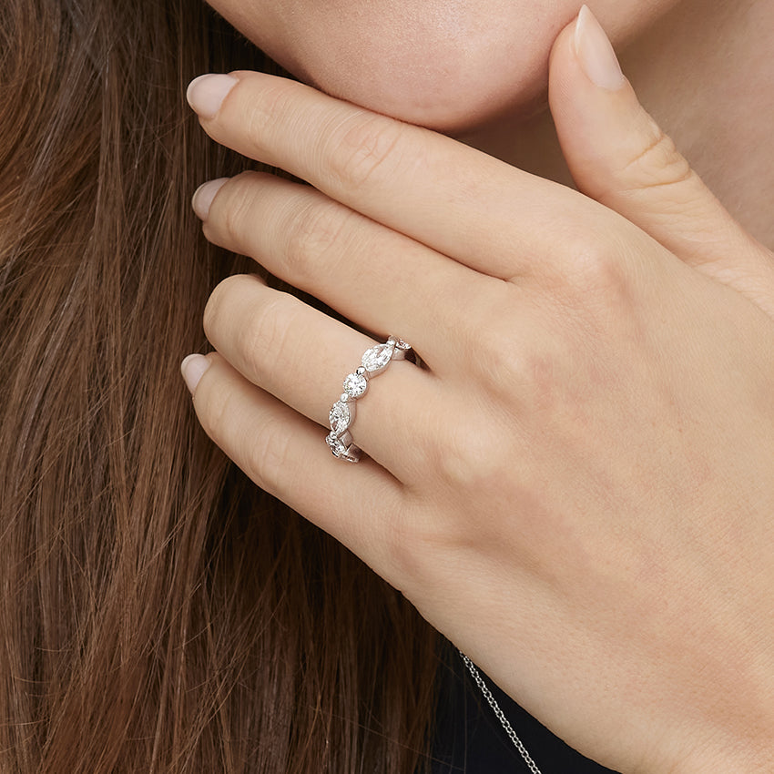 Grand Versailles Diamond Ring