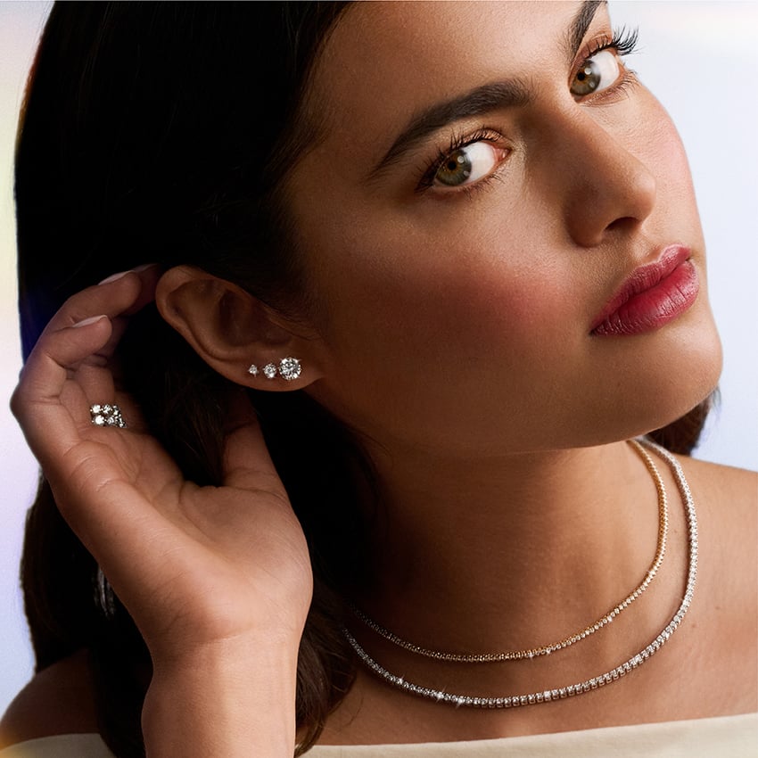 Diamond Studs With a Screw Clasp