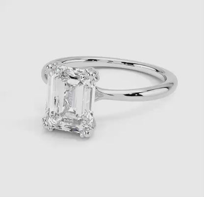 Freesia Emerald Solitaire Ring