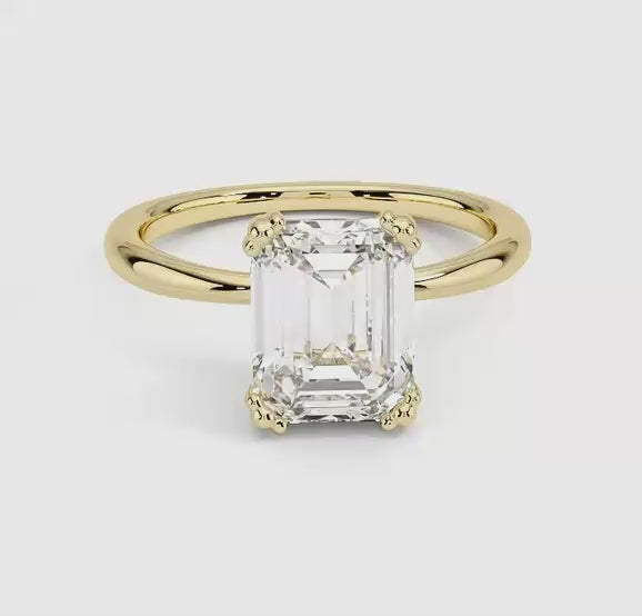 Freesia Emerald Solitaire Ring