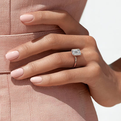 Каблучка з діамантом солітер Annika Semi-Bezel Radiant Cut